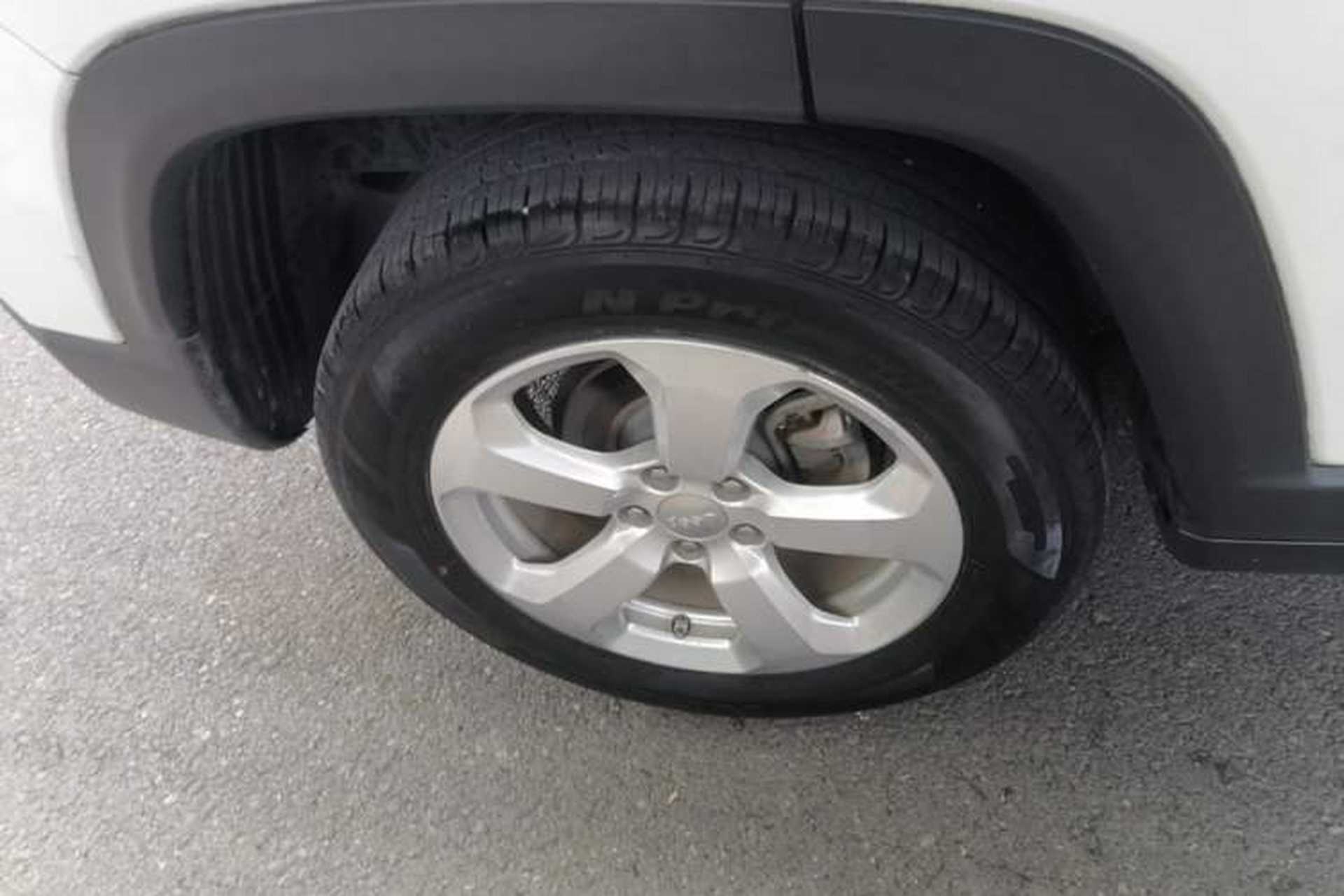 Used Jeep Compass 2019 220T Automatic Family Edition Right Rear Wheel Hub