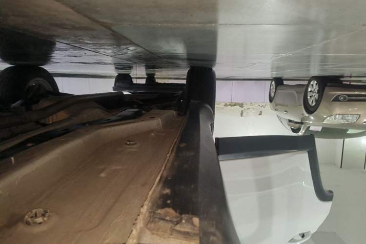 Used Jeep Compass 2019 220T Automatic Family Edition Right Side Sill