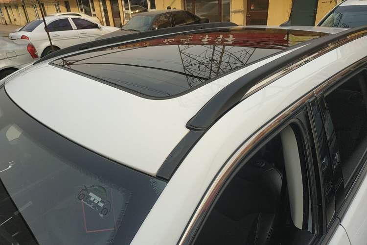 Used Jeep Compass 2019 220T Automatic Enjoyment Version Roof