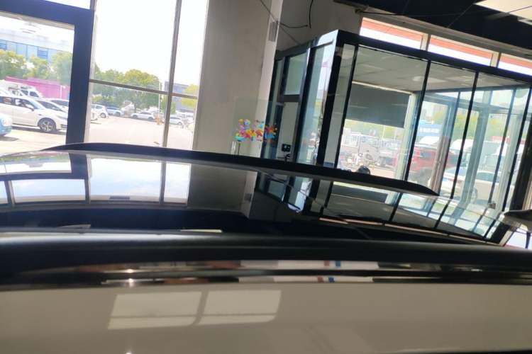 Used Jeep Compass 2019 200T Automatic Family Edition - Connected Large Screen Version Roof