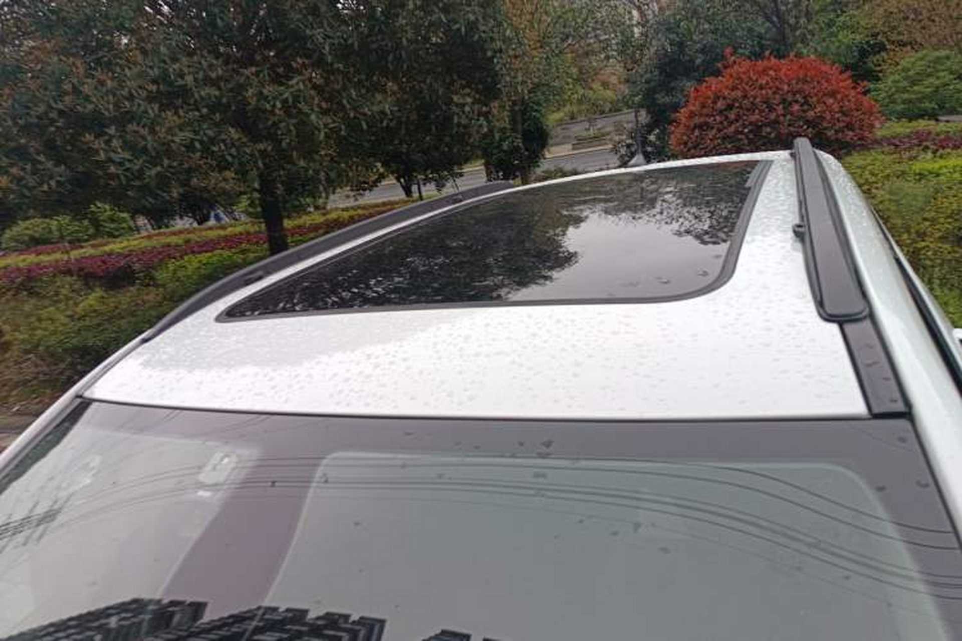 Used Jeep Compass 2019 220T Automatic Family Edition Roof