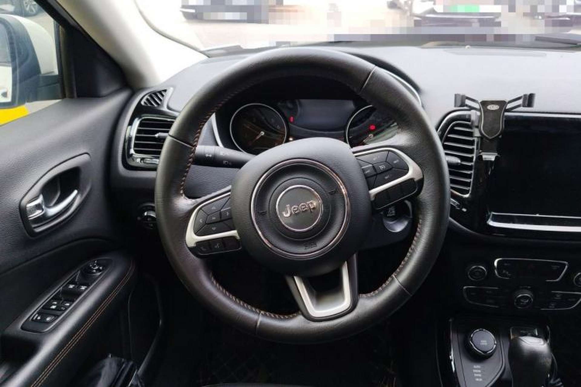 Used Jeep Compass 2019 220T Automatic Family Enjoyment Four-Wheel Drive Edition Steering Wheel
