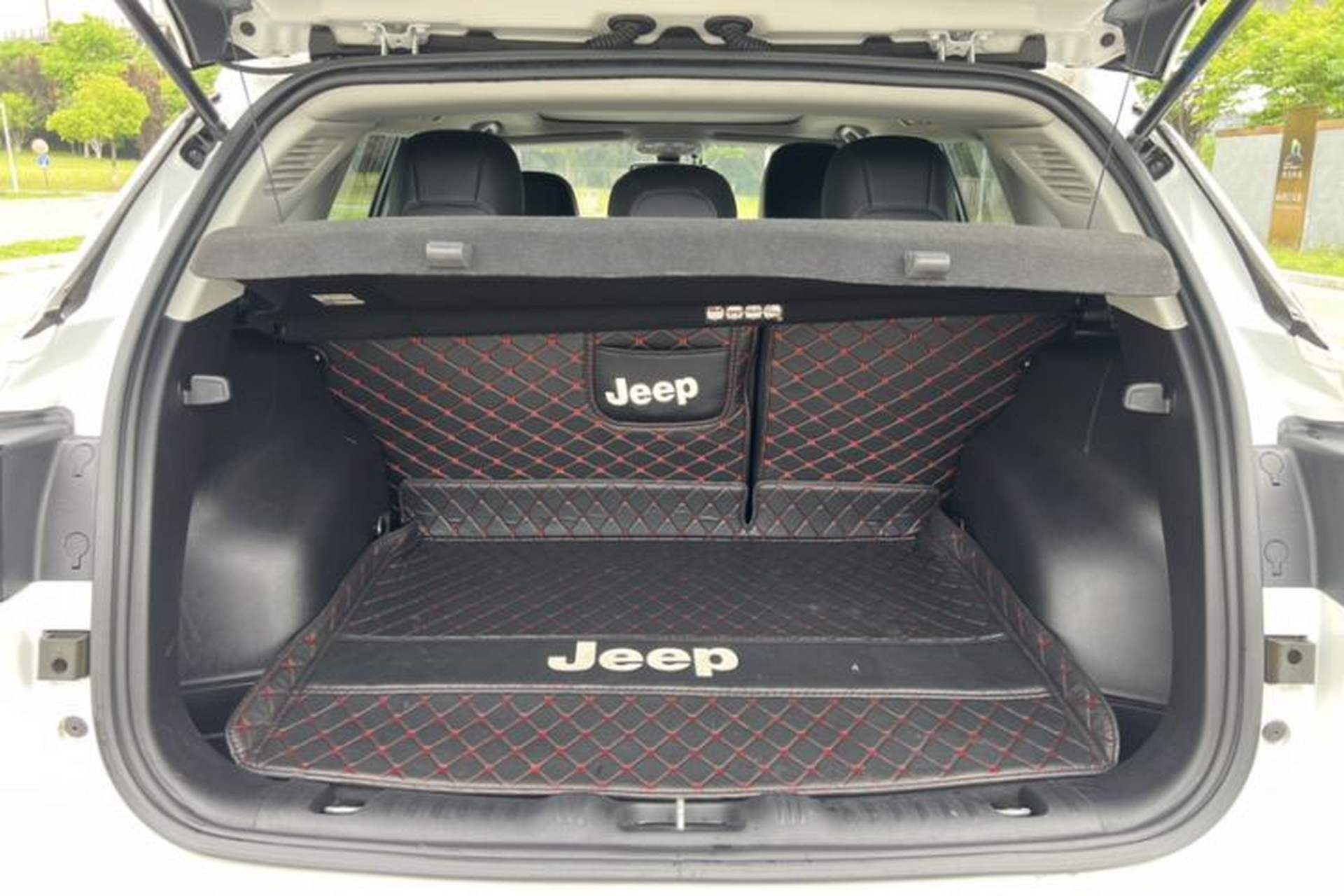 Used Jeep Compass 2019 200T Automatic Family Enjoyment Four-Wheel Drive - Connected Large Screen Version Trunk