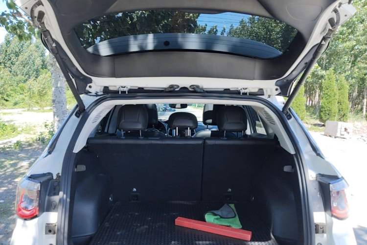 Used Jeep Compass 2019 220T Automatic Enjoyment Version Trunk