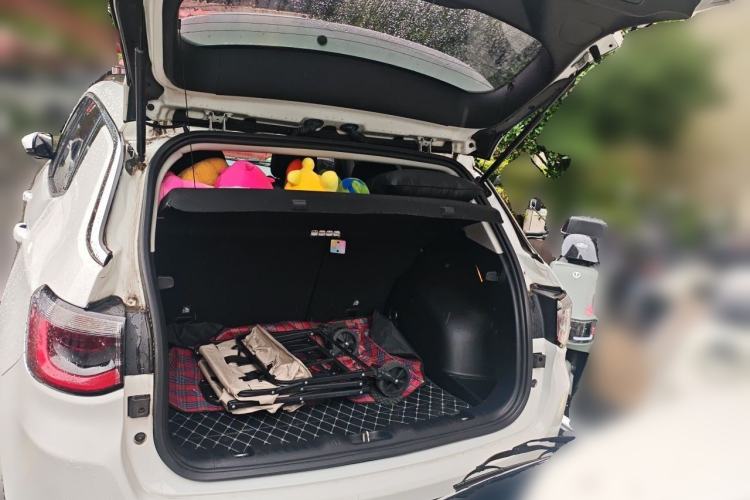 Used Jeep Compass 2019 220T Automatic Family Edition Trunk