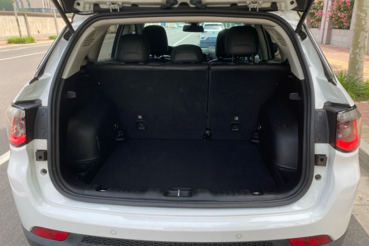 Used Jeep Compass 2019 220T Automatic Family Edition Trunk