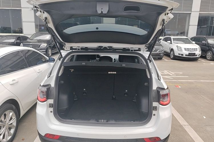 Used Jeep Compass 2019 200TS Automatic Premium - Connected Large Screen Version Trunk