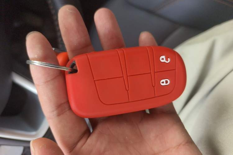Used Jeep Compass 2019 220T Automatic Family Edition Vehicle Key