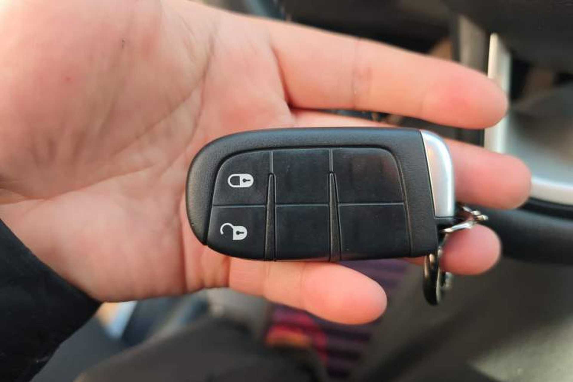 Used Jeep Compass 2019 220T Automatic Home Enjoy Cool Edition Vehicle Key