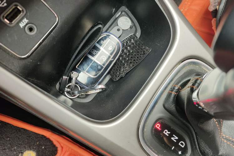 Used Jeep Compass 2019 220T Automatic Enjoyment Version Vehicle Key