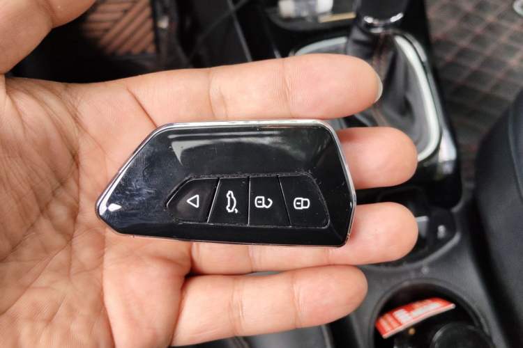 Used Jeep Compass 2019 220T Automatic Family Edition Vehicle Key