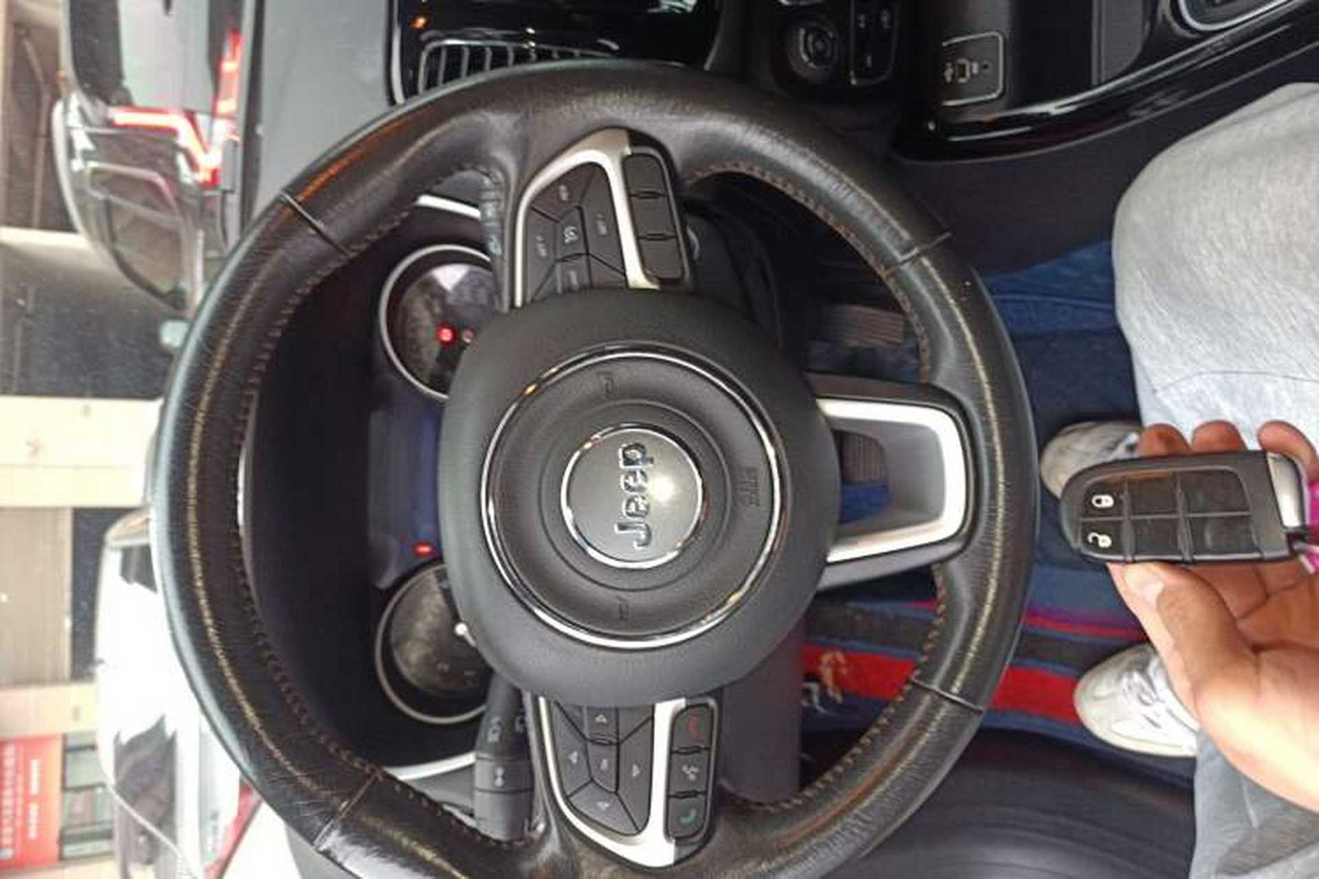 Used Jeep Compass 2019 220T Automatic Family Edition Vehicle Key
