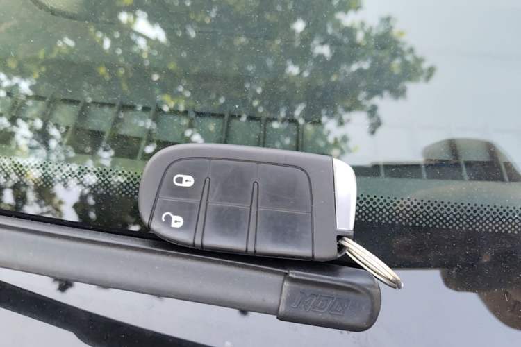Used Jeep Compass 2019 220T Automatic Enjoyment Version Vehicle Key