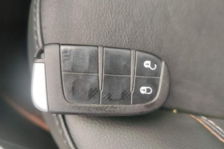 Used Jeep Compass 2019 200TS Automatic Premium - Connected Large Screen Version Vehicle Key