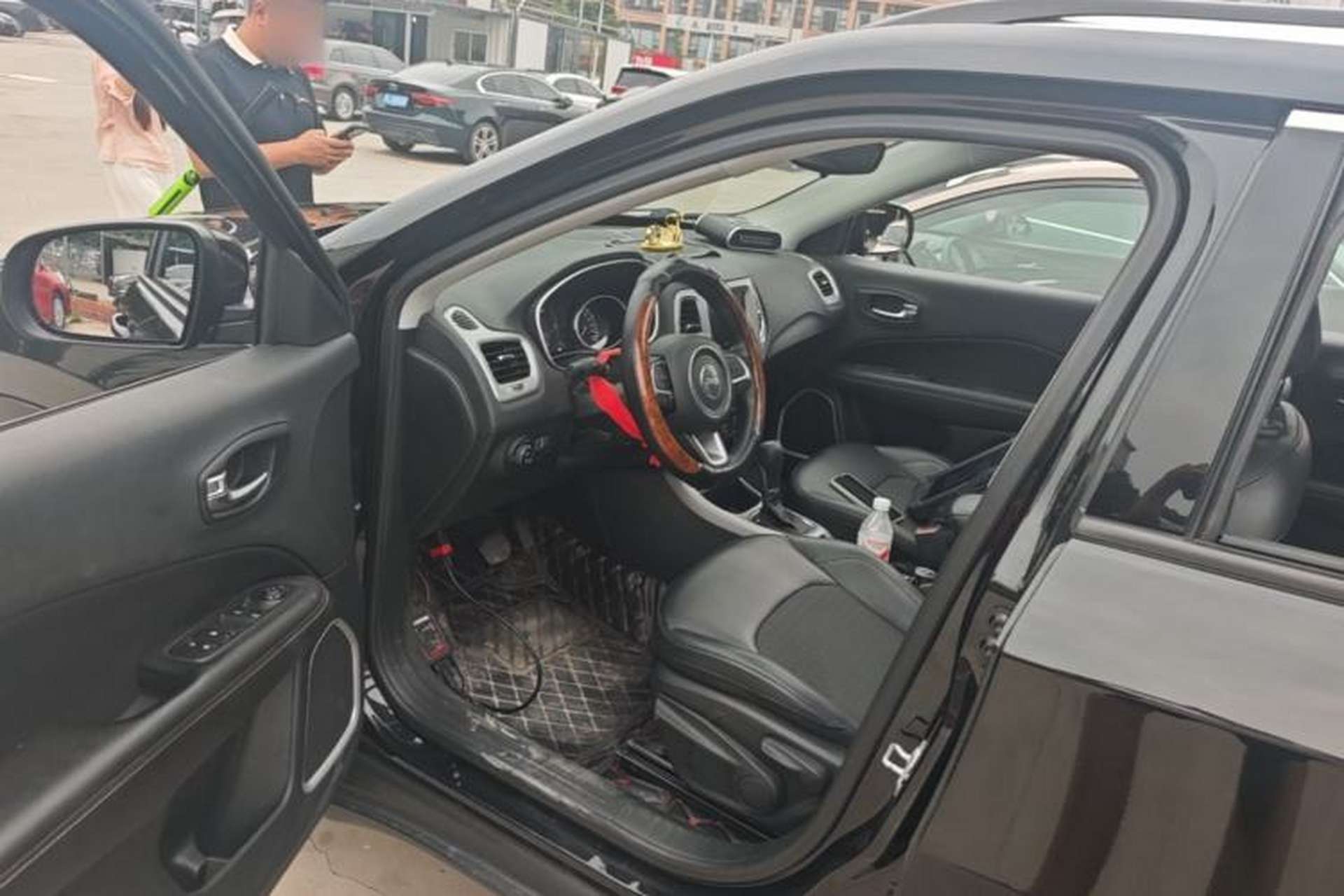 Used Jeep Compass 2020 220T Automatic Leading Edition Driver Seat