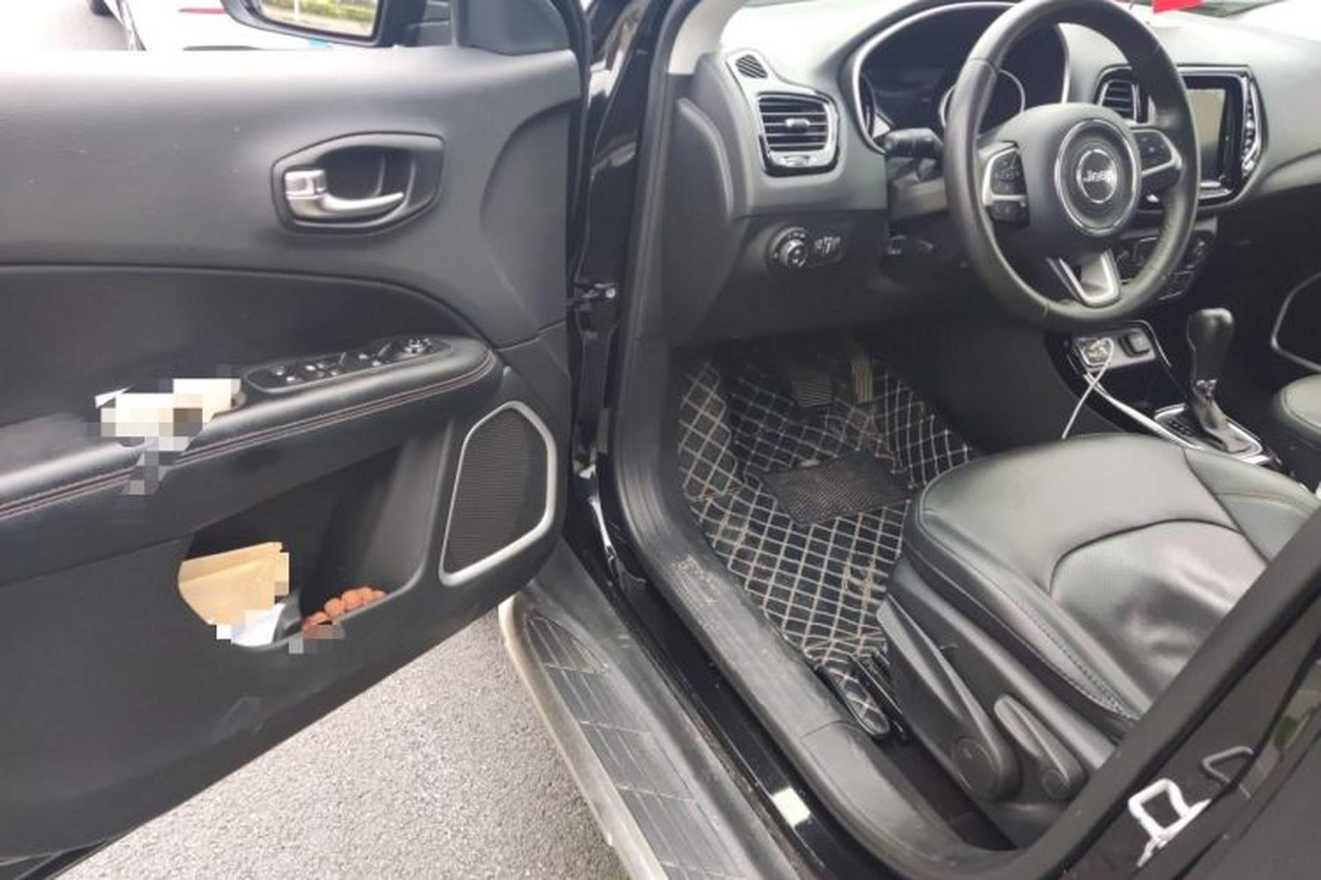 Used Jeep Compass 2020 220T Automatic Elite Edition Driver Seat