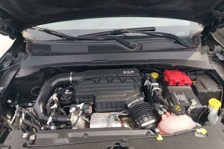Used Jeep Compass 2020 220T Automatic Leading Edition Engine Bay