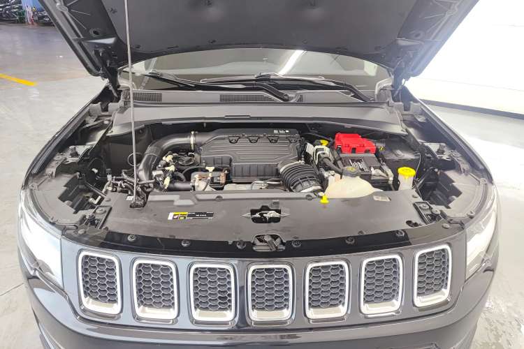 Used Jeep Compass 2020 220T Automatic Leading Edition Engine Bay