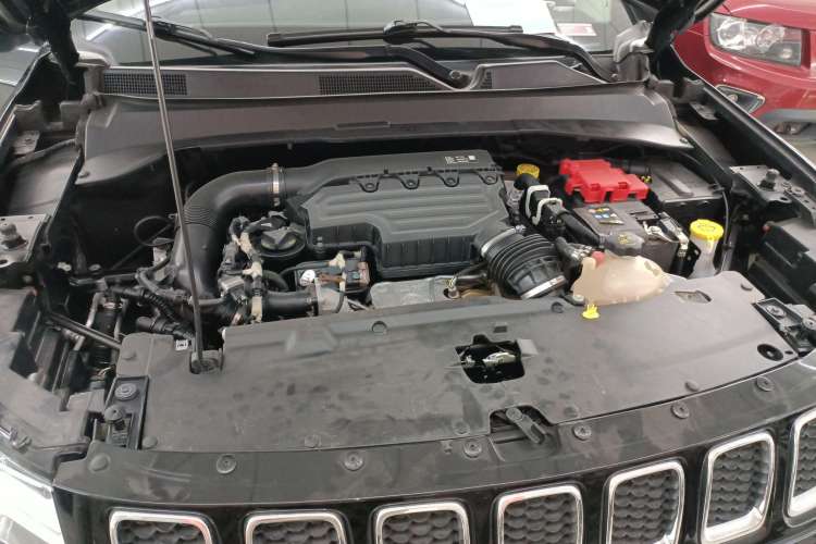 Used Jeep Compass 2020 220T Automatic Elite Edition Engine Bay