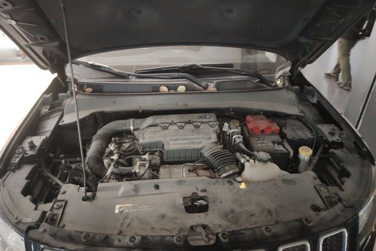 Used Jeep Compass 2020 220T Automatic Elite Edition Engine Bay