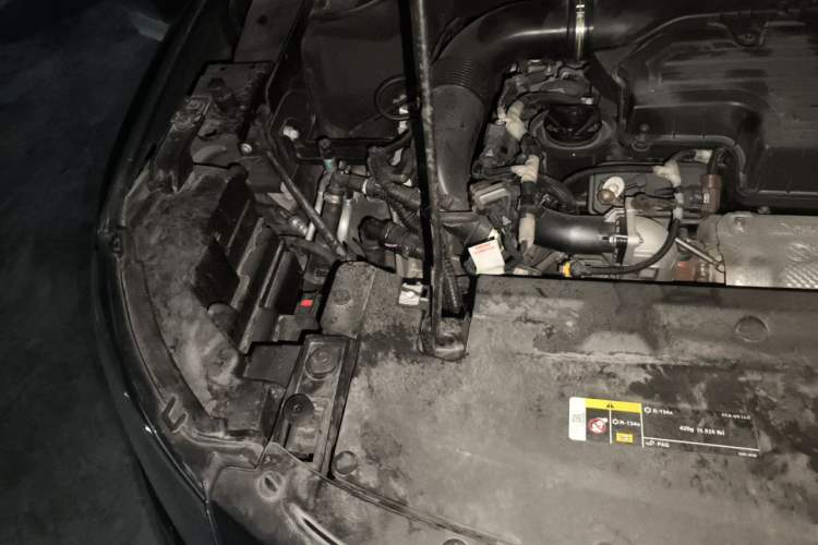 Used Jeep Compass 2020 220T Automatic Leading Edition Engine Bay Right