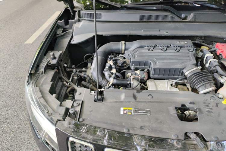 Used Jeep Compass 2020 220T Automatic Elite Edition Engine Bay Right