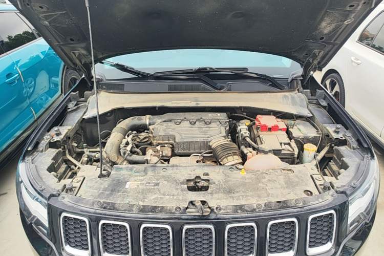 Used Jeep Compass 2020 220T Automatic Leading Edition Engine Bay