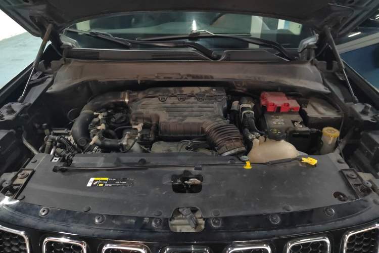 Used Jeep Compass 2020 220T Automatic Elite Edition Engine Bay