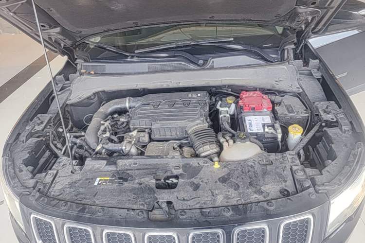 Used Jeep Compass 2020 220T Automatic Leading Edition Engine Bay