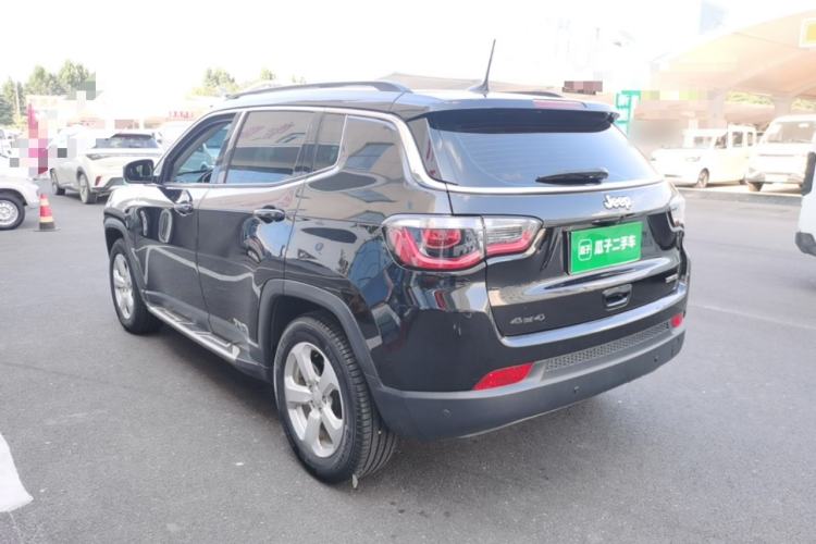 Used Jeep Compass 2020 220T Automatic Leading Edition Exterior 2