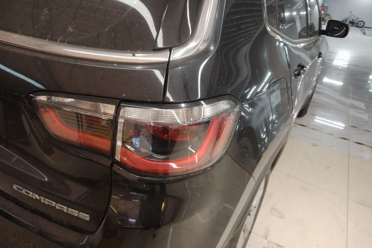 Used Jeep Compass 2020 220T Automatic Elite Edition Exterior 3