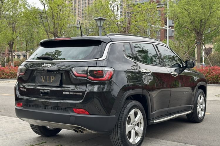 Used Jeep Compass 2020 220T Automatic Leading Edition