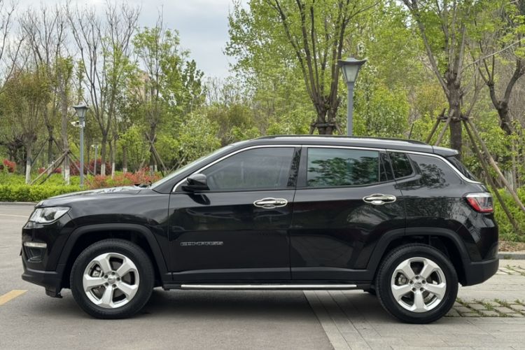 Used Jeep Compass 2020 220T Automatic Leading Edition