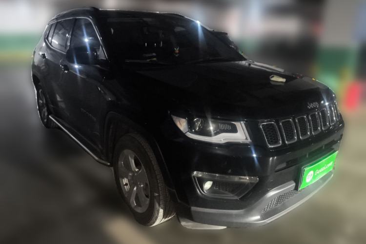 Used Jeep Compass 2020 220T Automatic Leading Edition Front Right 45 Deg