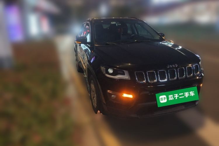 Used Jeep Compass 2020 220T Automatic Leading Edition Front Right 45 Deg
