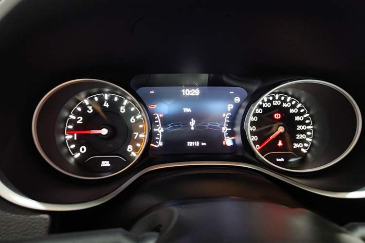 Used Jeep Compass 2020 220T Automatic Elite Edition Instrument Cluster