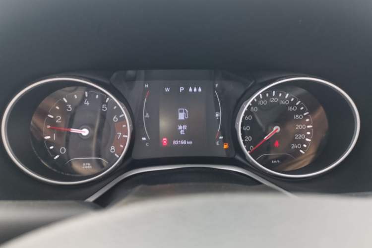 Used Jeep Compass 2020 220T Automatic Leading Edition Instrument Cluster