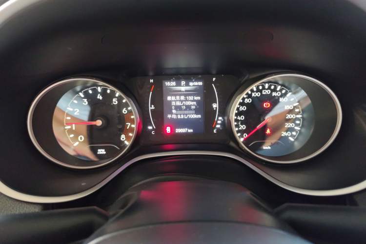 Used Jeep Compass 2020 220T Automatic Leading Edition Instrument Cluster