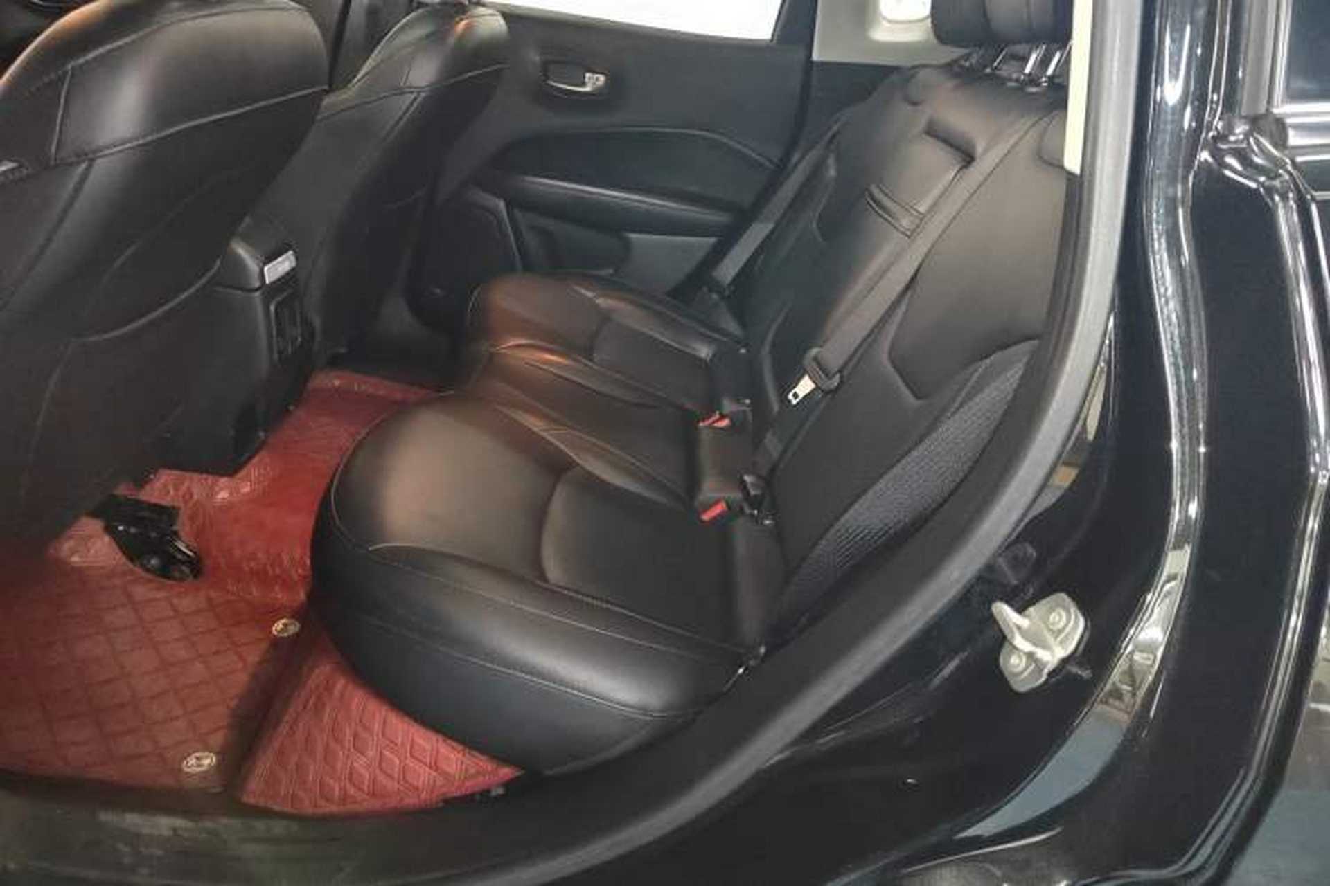 Used Jeep Compass 2020 220T Automatic Elite Edition Interior 4