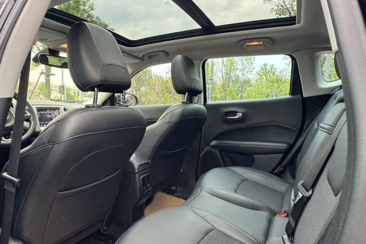 Used Jeep Compass 2020 220T Automatic Leading Edition