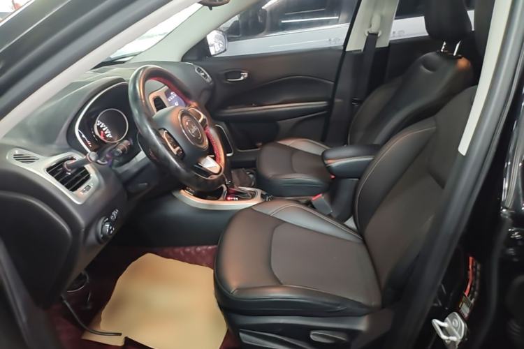 Used Jeep Compass 2020 220T Automatic Leading Edition Left Front Seat