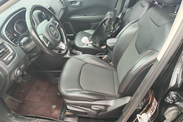 Used Jeep Compass 2020 220T Automatic Leading Edition Left Front Seat