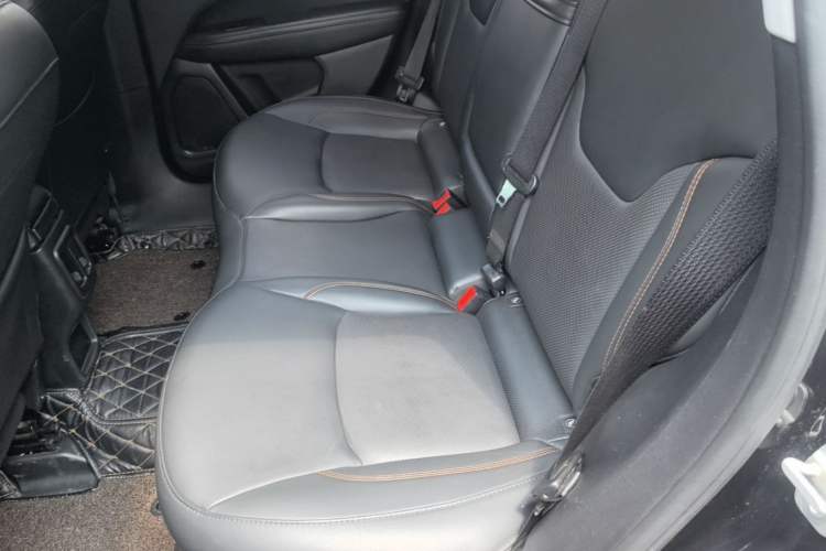 Used Jeep Compass 2020 220T Automatic Elite Edition Left Rear Seat