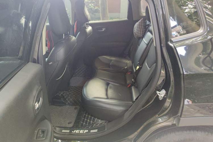 Used Jeep Compass 2020 220T Automatic Elite Edition Left Rear Seat