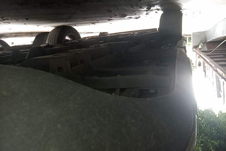 Used Jeep Compass 2020 220T Automatic Elite Edition Left Side Sill