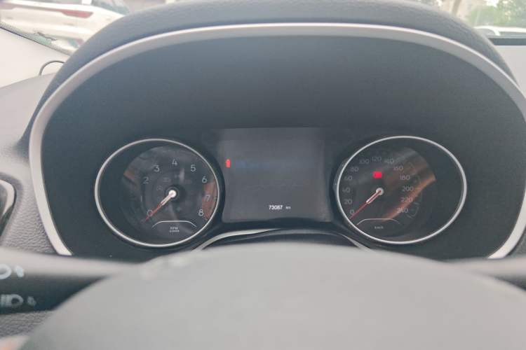Used Jeep Compass 2020 220T Automatic Elite Edition Odometer Close Up