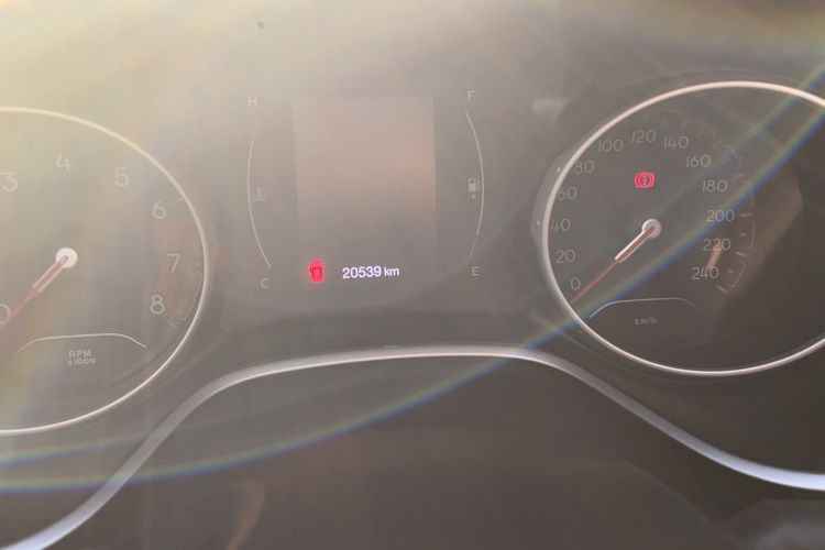 Used Jeep Compass 2020 220T Automatic Leading Edition Odometer Close Up