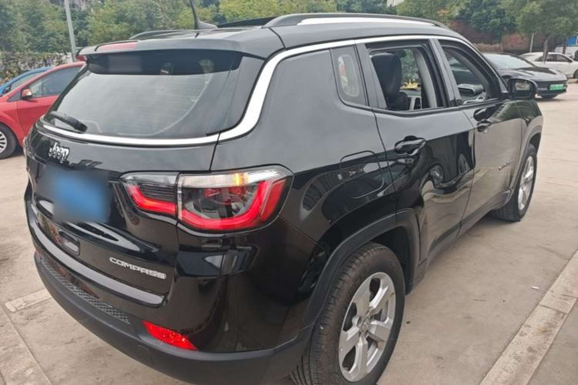 Used Jeep Compass 2020 220T Automatic Leading Edition Rear Right 45 Deg