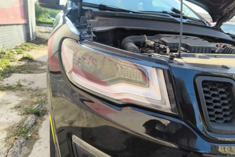 Used Jeep Compass 2020 220T Automatic Leading Edition Right Front Headlight