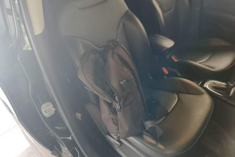 Used Jeep Compass 2020 220T Automatic Elite Edition Right Front Seat